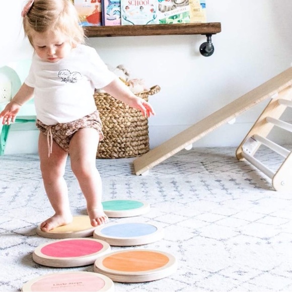 Lily & River Little Steps - Picture 3 of 8